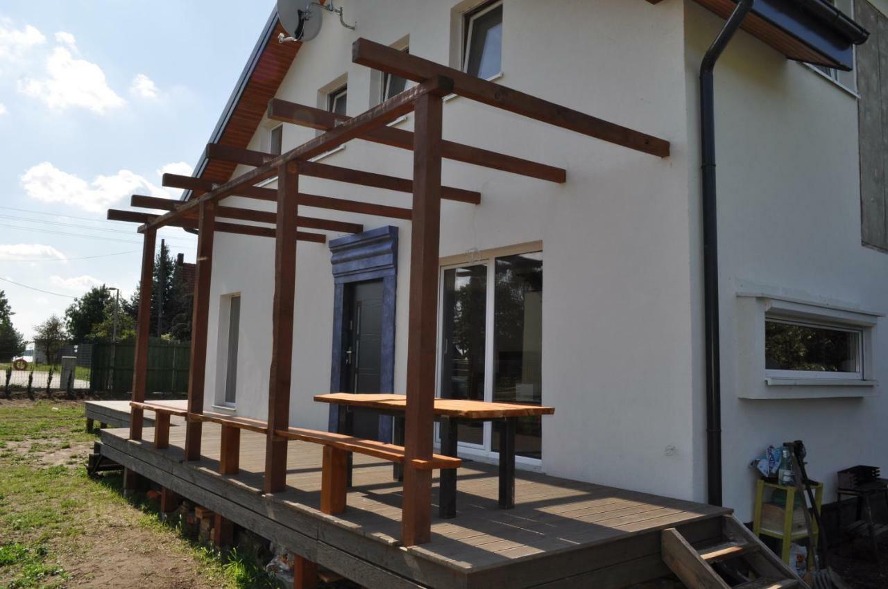 נובה וארפנו Villa Helena מראה חיצוני תמונה
